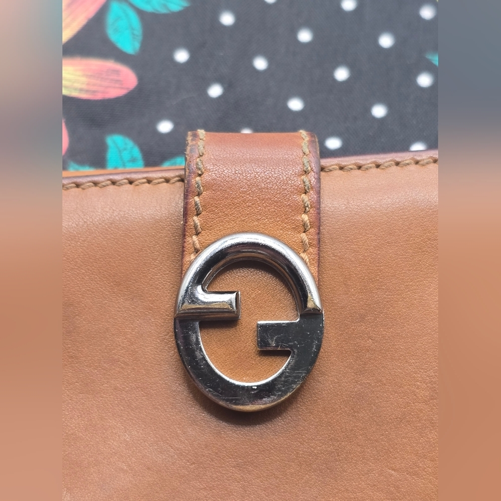 Gucci Brown Leather Bifold Wallet with Interlocking GG Logo - Picture 11 of 17